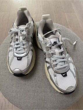 Nike V2K Run Sneakers